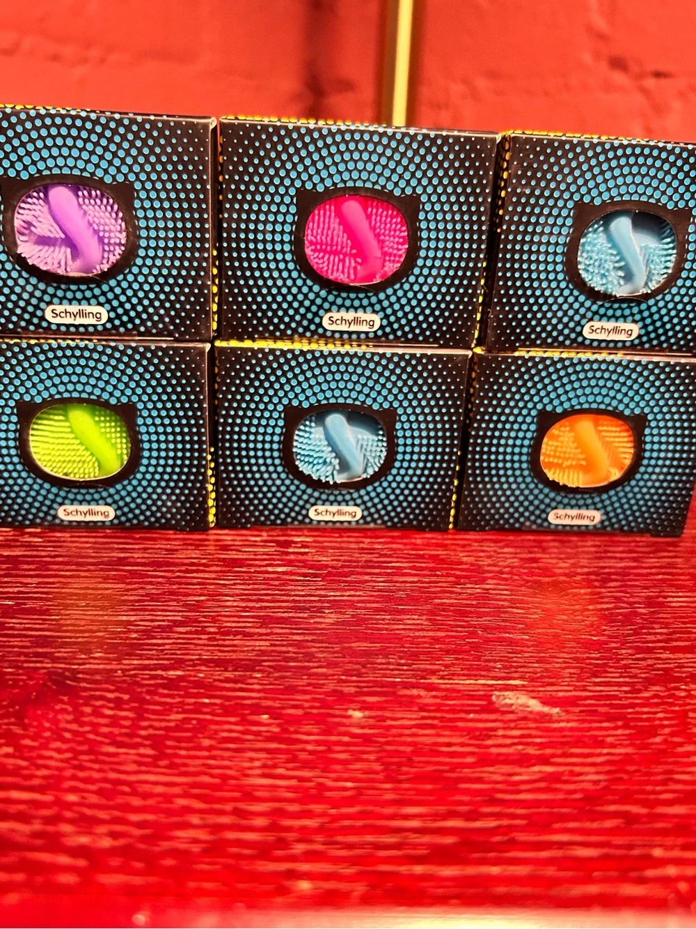 FULL SET OF ULTRA-RARE Neon Wild Cats Set! 6 Wild Cats Authentic, Mint & Fresh